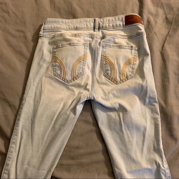 Hollister light blue jeans SIZE 1S - Picture 2 of 3